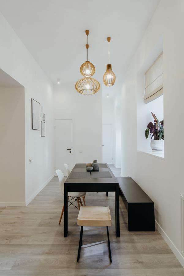 Apartment On Lesi Ukrainky Лвив Екстериор снимка